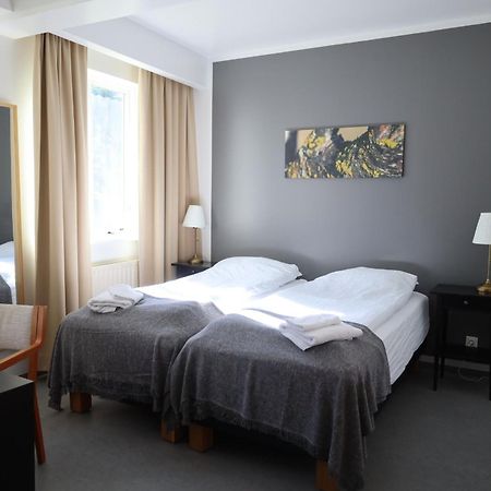 Hotel Varmahlid วาร์มาห์ลิด ภายนอก รูปภาพ